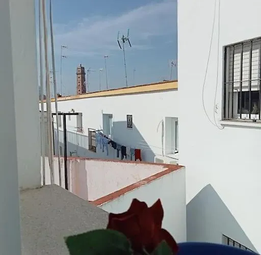 Apartment 2bdr Y 1 Salon Bonito Y Practico En La Muralla